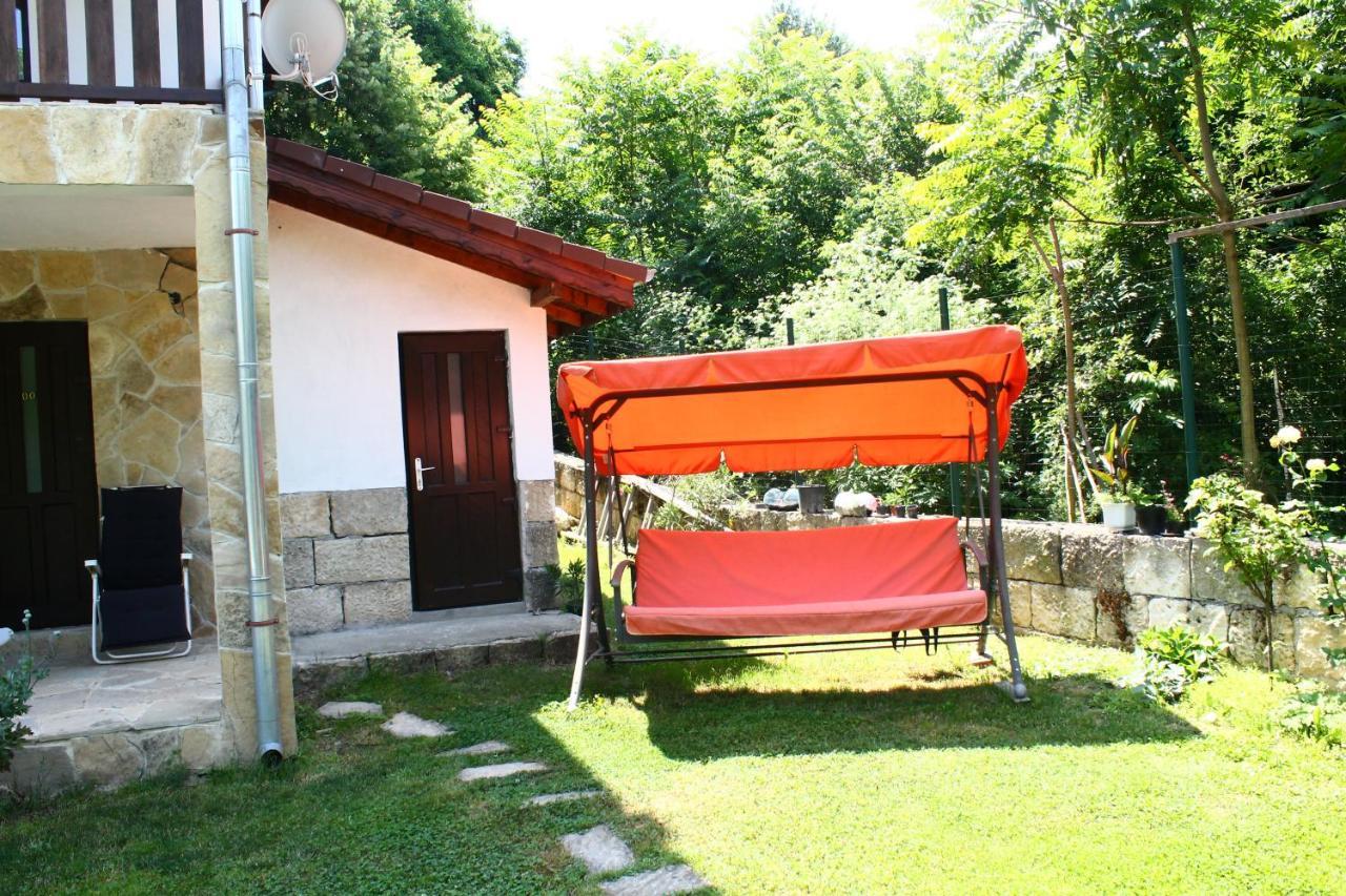Neda'S House Hotel Cherven  Bagian luar foto
