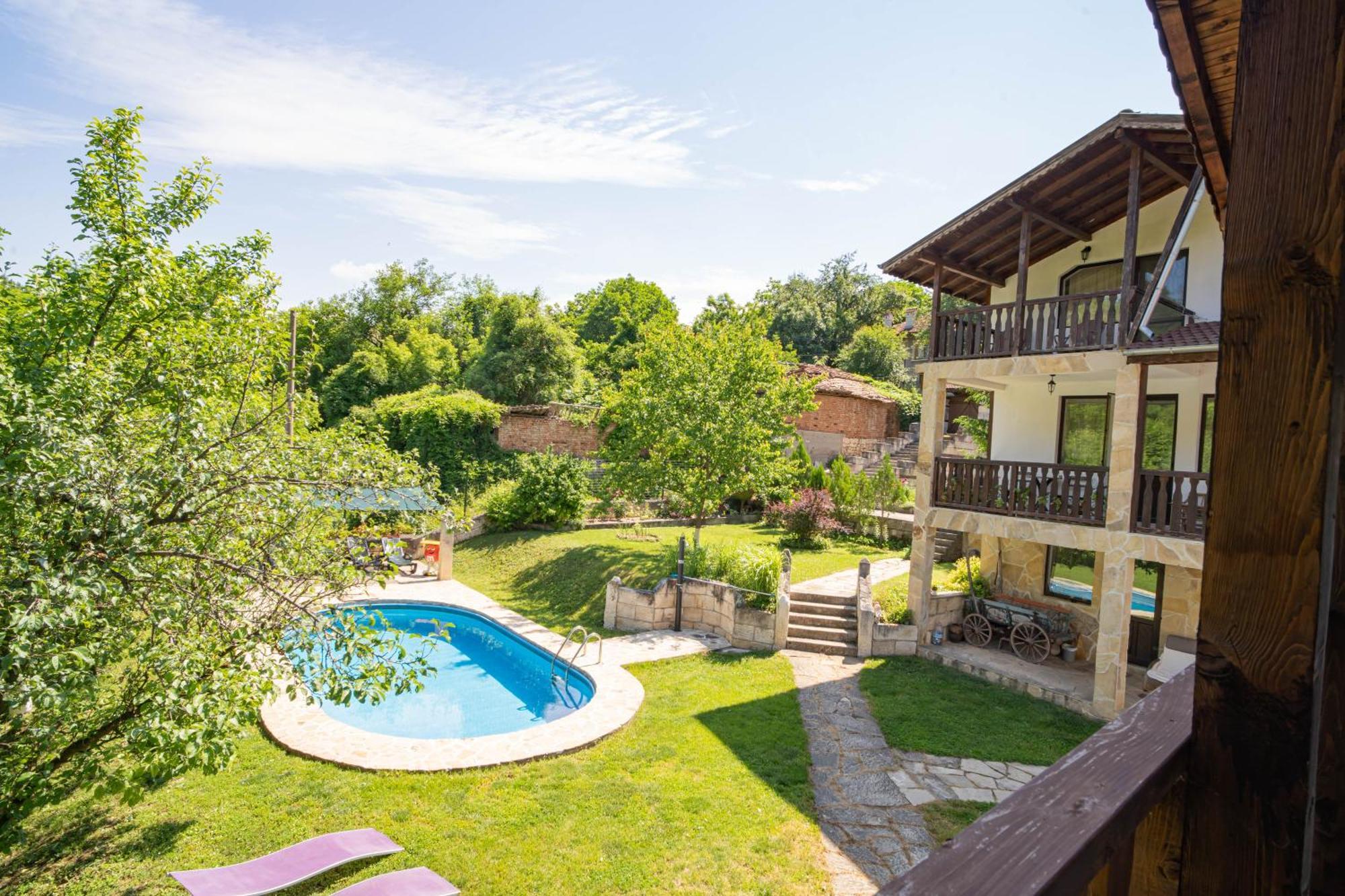 Neda'S House Hotel Cherven  Bagian luar foto